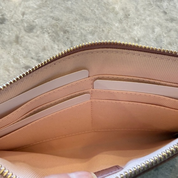 NWT Furla Italia XL Leather Envelope Wristlet in the color Moonstone/Pink - Picture 7 of 8